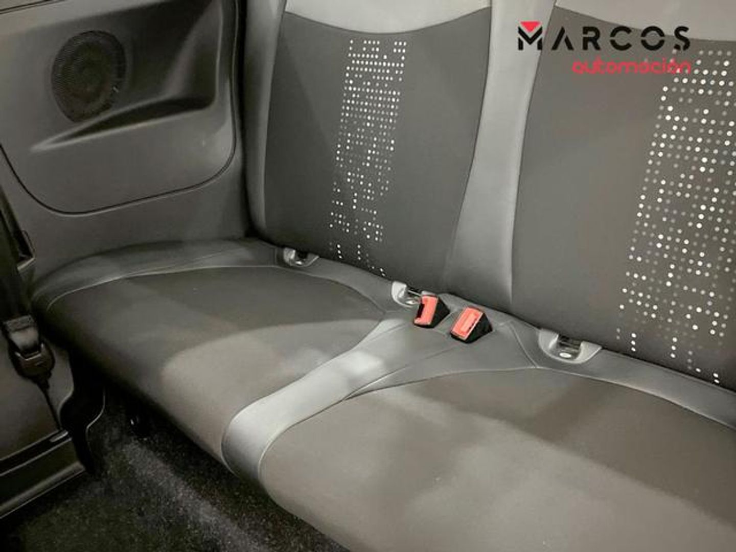 Fiat 500 1.0 Hybrid Connect 51 kW (70 CV)