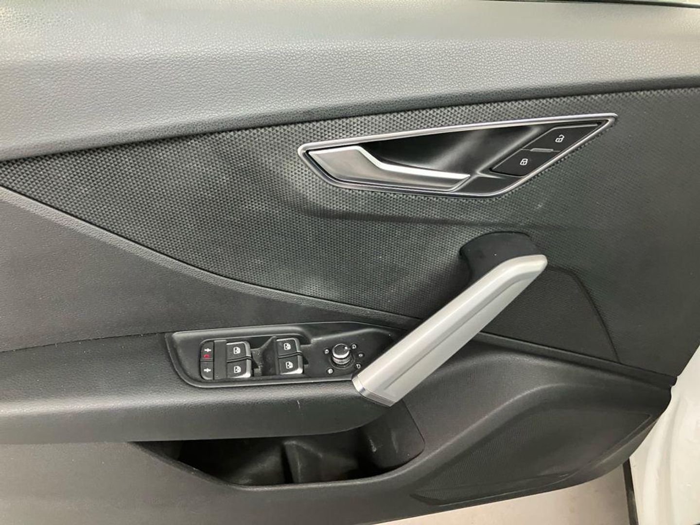Audi Q2 Black line 35 TFSI 110 kW (150 CV)