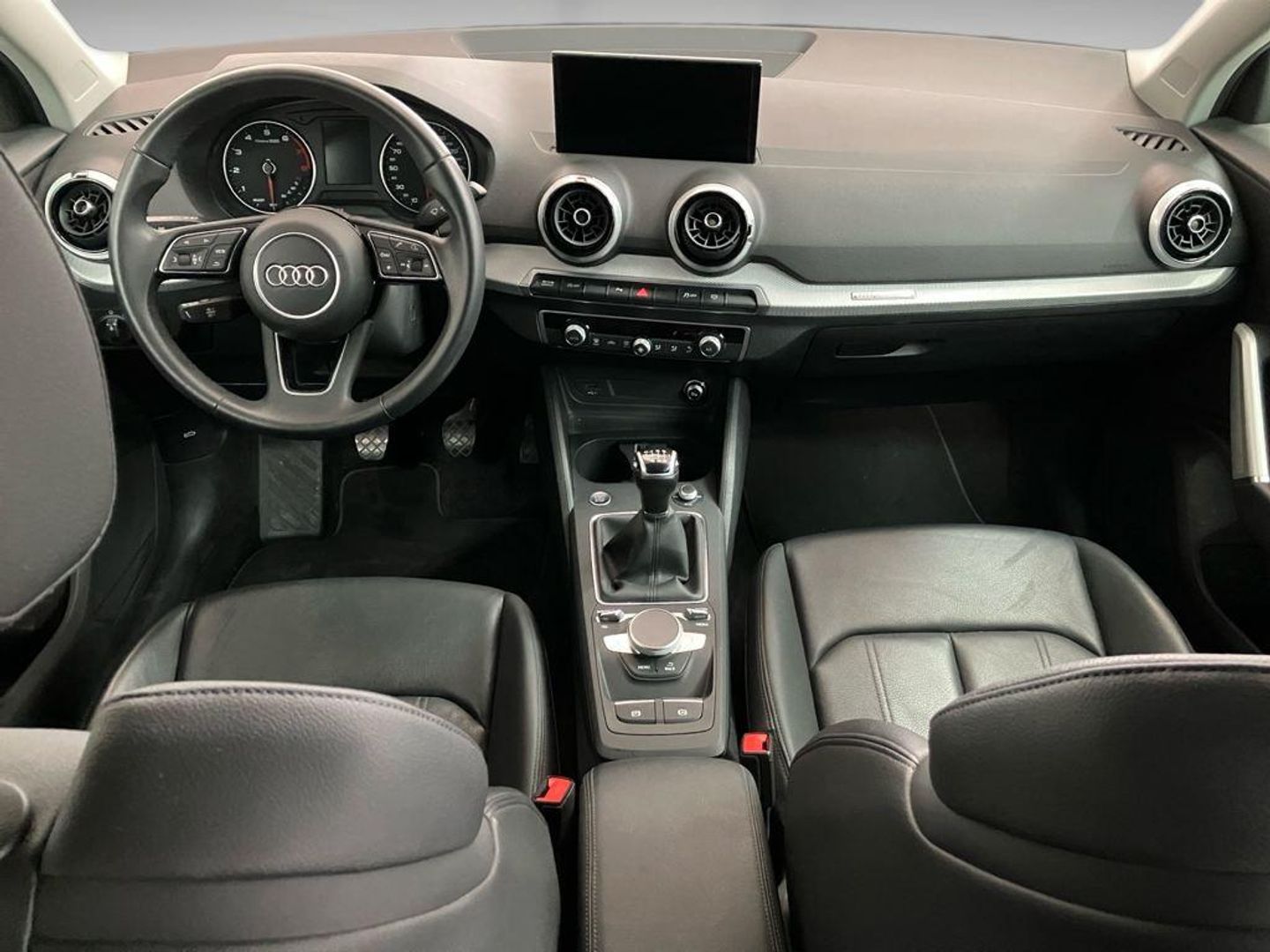 Audi Q2 Black line 35 TFSI 110 kW (150 CV)