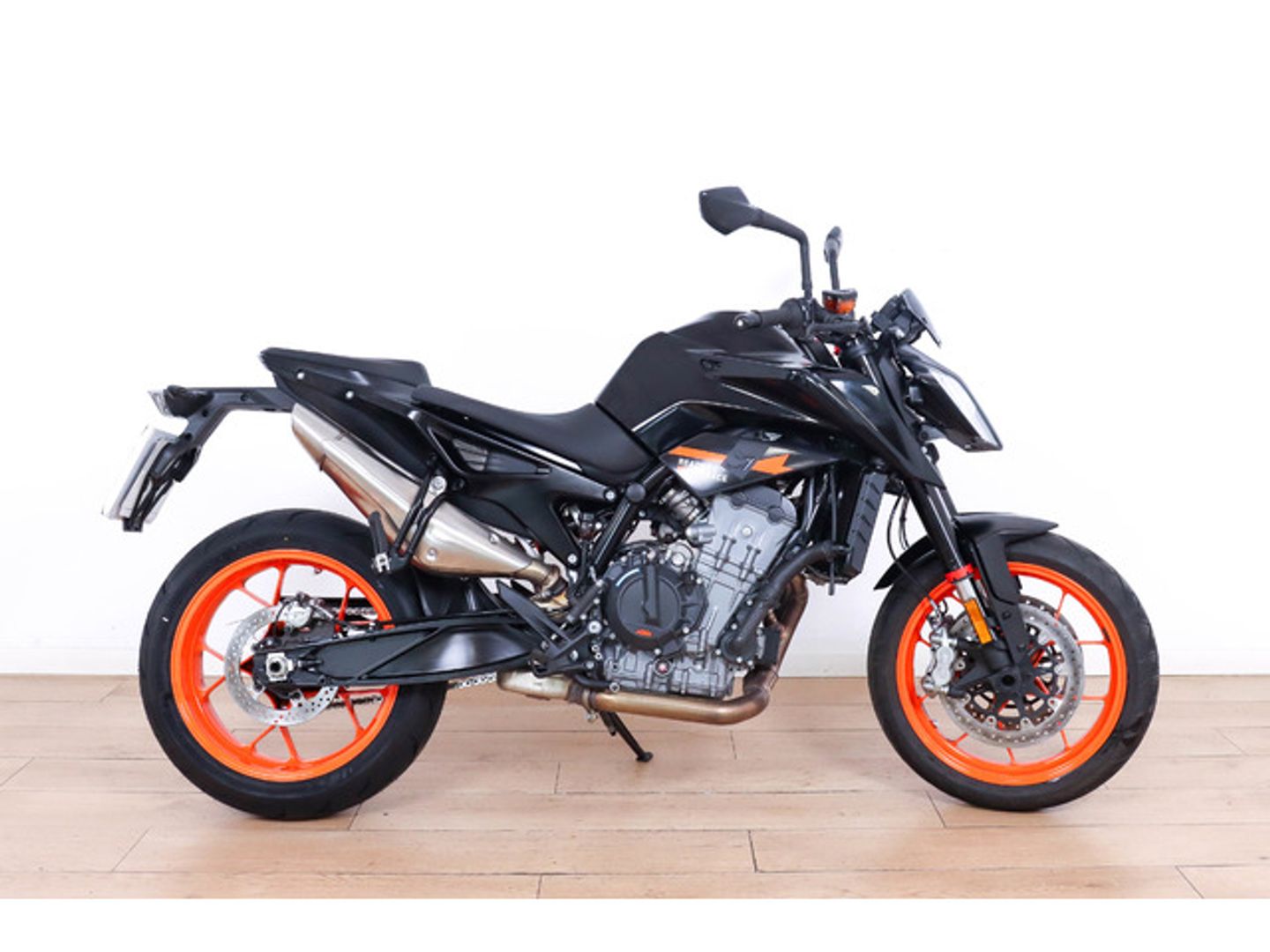 KTM Duke GP 890 Negro Motorcycle