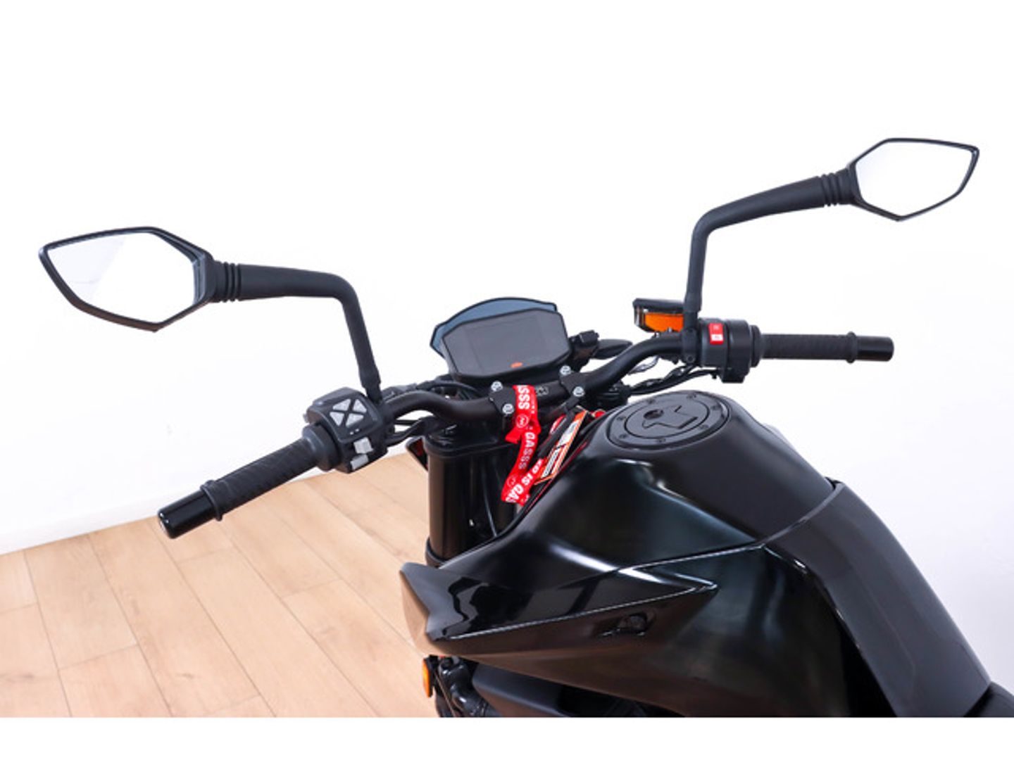 KTM Duke GP 890