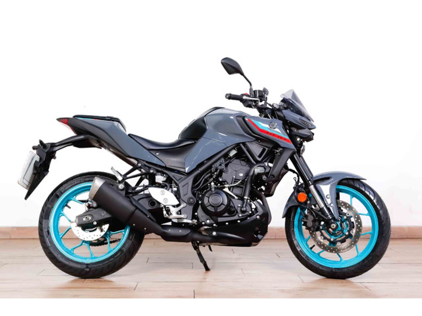 Yamaha MT -03 Gris Motorcycle