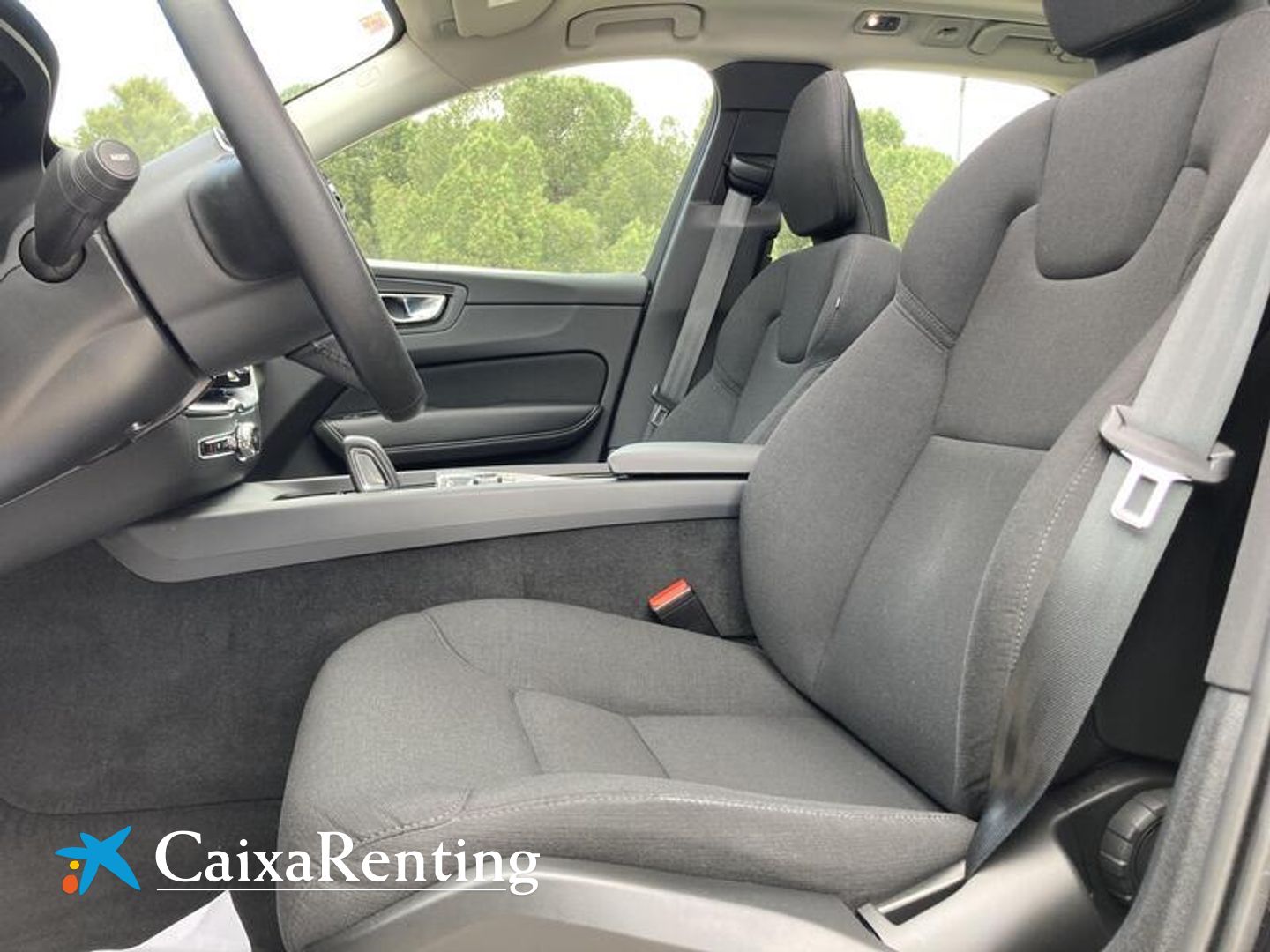 Volvo XC60 T6 Recharge R-Design Exp AWD Auto 250 kW (340 CV)