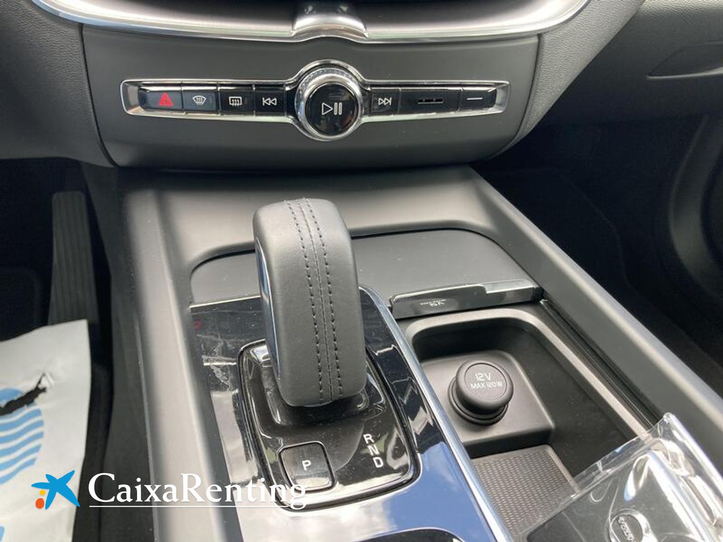 Volvo XC60 T6 Recharge R-Design Exp AWD Auto 250 kW (340 CV)