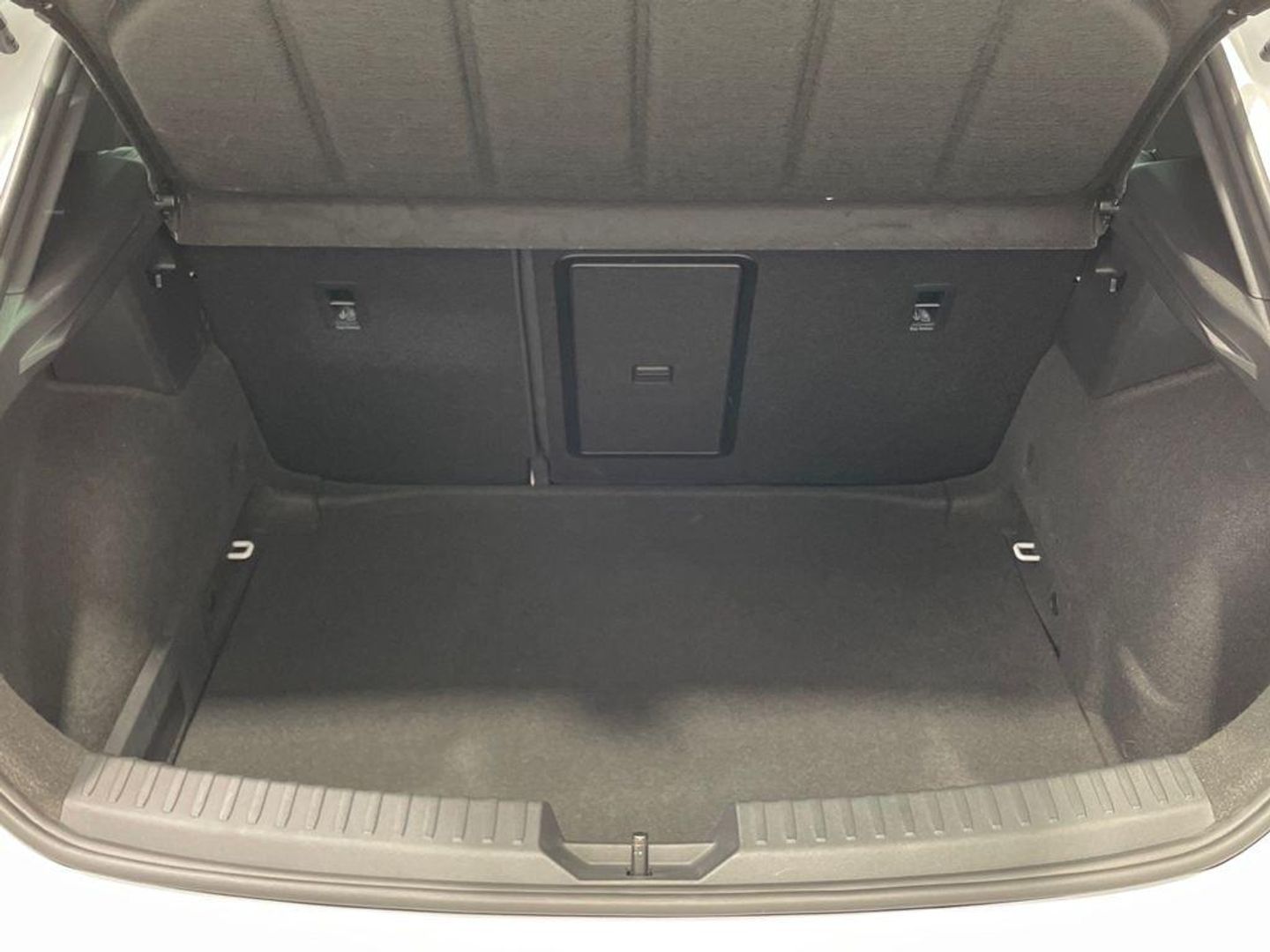 SEAT León 1.5 eTSI S&S FR Go L DSG 110 kW (150 CV)