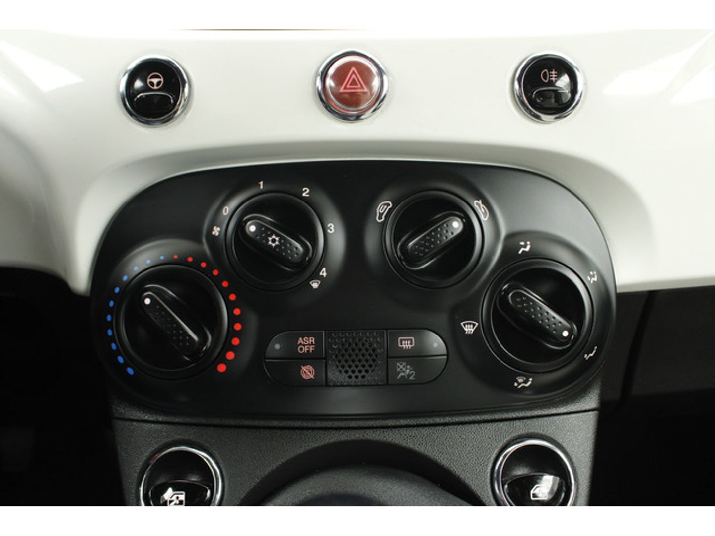 Fiat 500C 1.0 Hybrid Dolcevita 51 kW (70 CV)