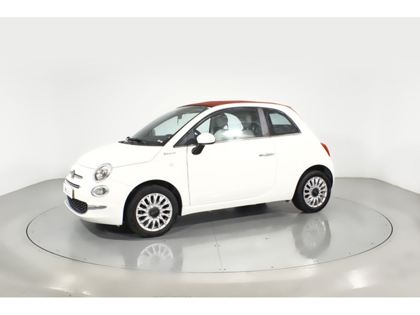 Fiat 500C 1.0 Hybrid Dolcevita 51 kW (70 CV)