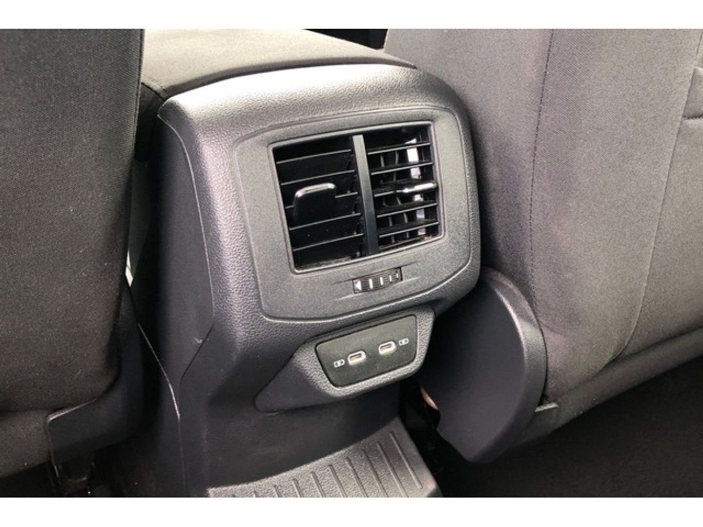 Volkswagen T-Roc Life 1.0 TSI 81 kW (110 CV)