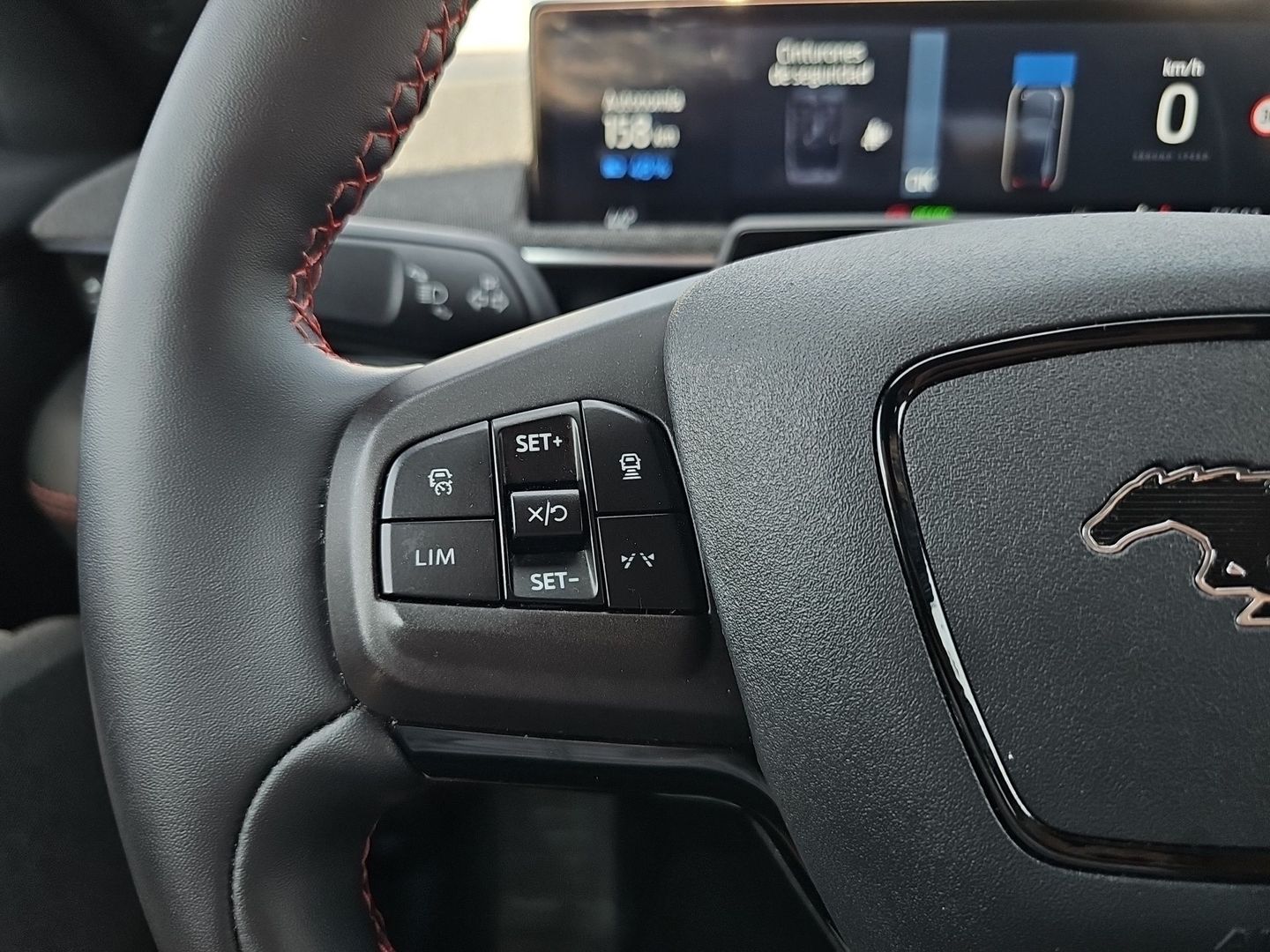 Ford Mustang Mach-E Batería 75.7Kwh Base 198 kW (269 CV)