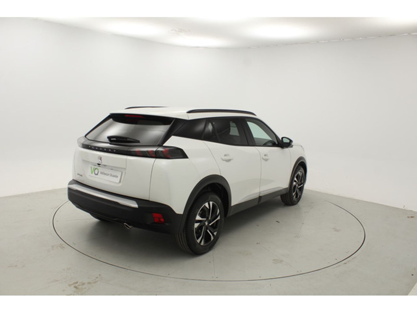 Peugeot 2008 BlueHDi 130 S&S Allure Pack EAT8 96 kW (130 CV)