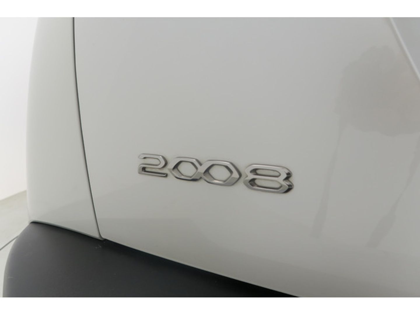 Peugeot 2008 BlueHDi 130 S&S Allure Pack EAT8 96 kW (130 CV)