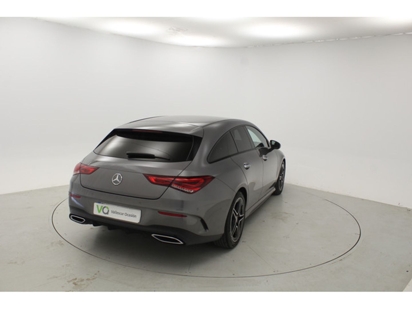Mercedes-Benz CLA Shooting Brake 180 100 kW (136 CV)
