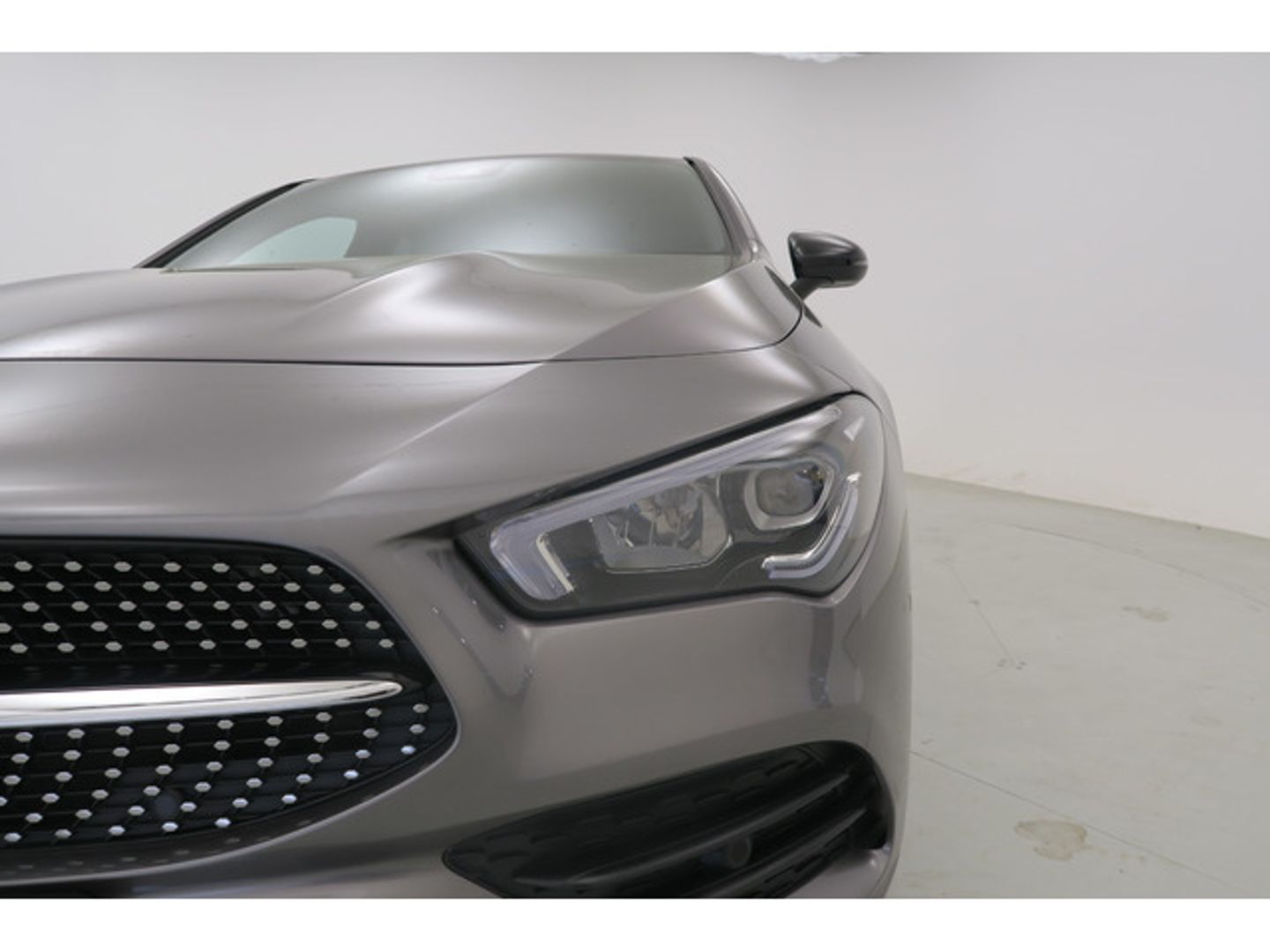 Mercedes-Benz CLA Shooting Brake 180 100 kW (136 CV)