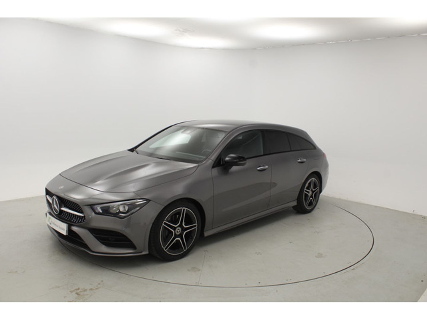 Mercedes-Benz CLA Shooting Brake 180 100 kW (136 CV)