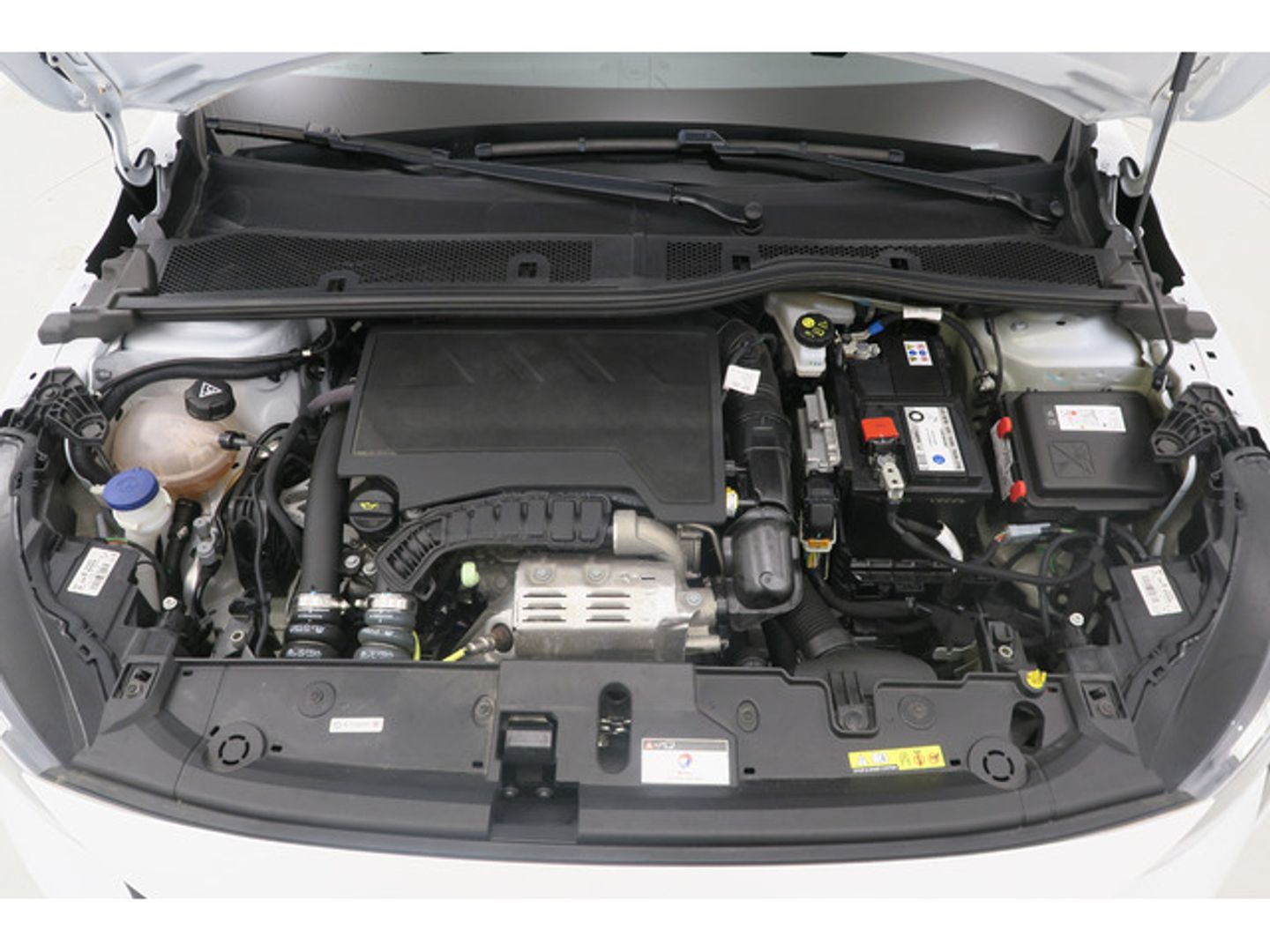 Peugeot 208 PureTech 100 Allure 75 kW (100 CV)