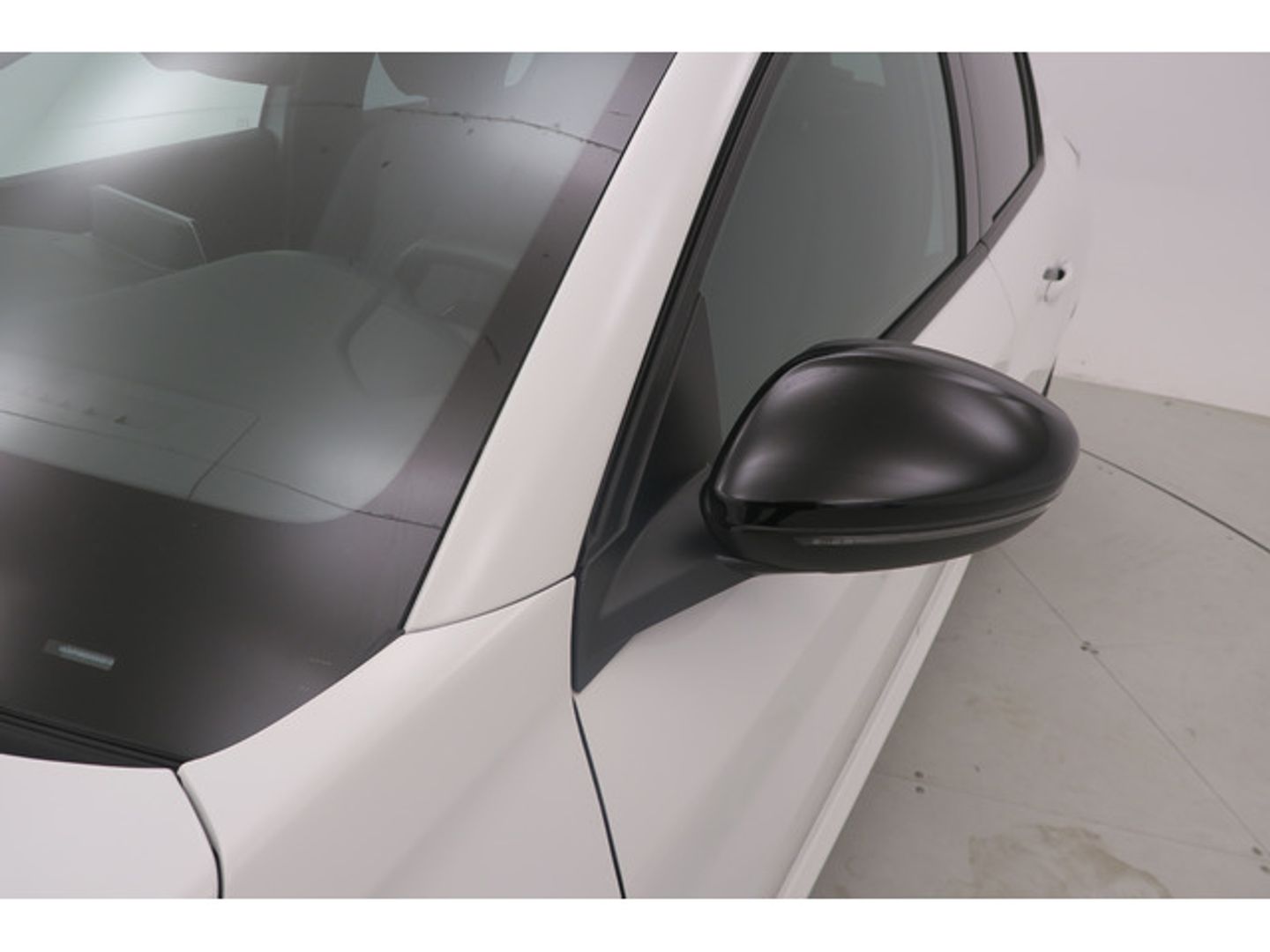Peugeot 208 PureTech 100 Allure 75 kW (100 CV)