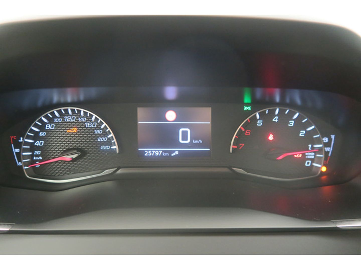 Peugeot 208 PureTech 100 Allure 75 kW (100 CV)