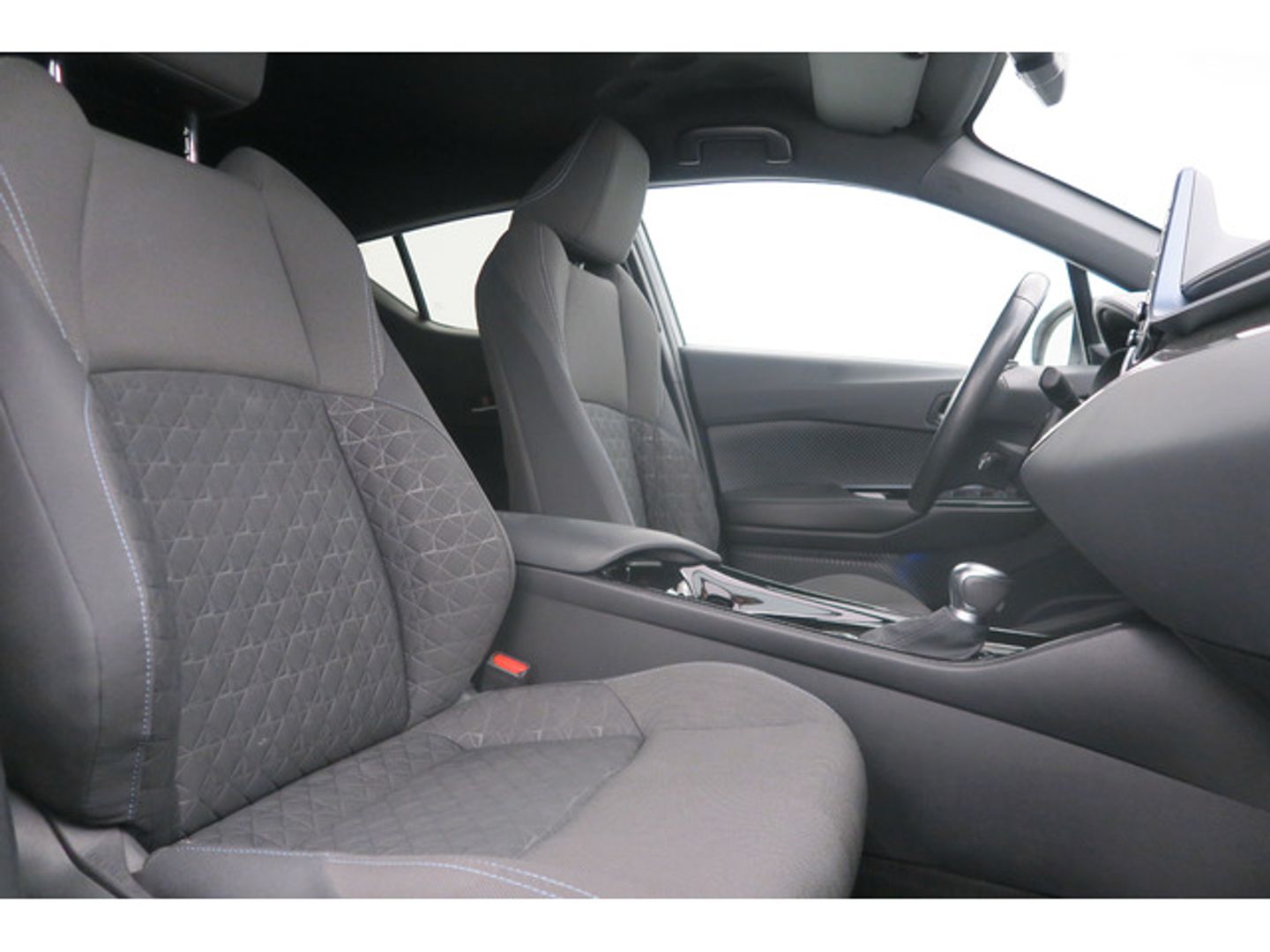 Toyota C-HR 1.8 125H Advance 90 kW (122 CV)