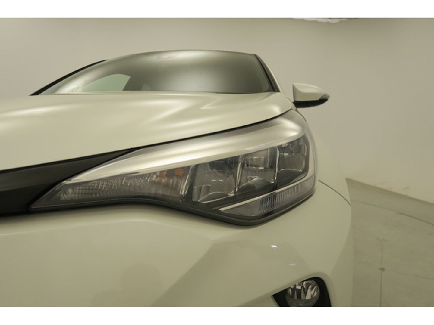 Toyota C-HR 1.8 125H Advance 90 kW (122 CV)