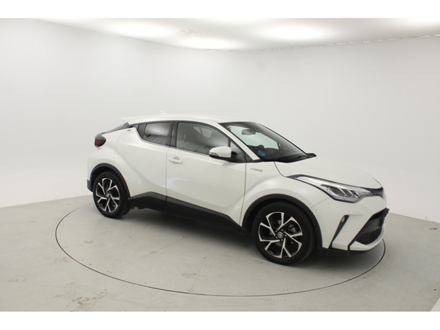 Toyota C-HR 1.8 125H Advance 90 kW (122 CV)