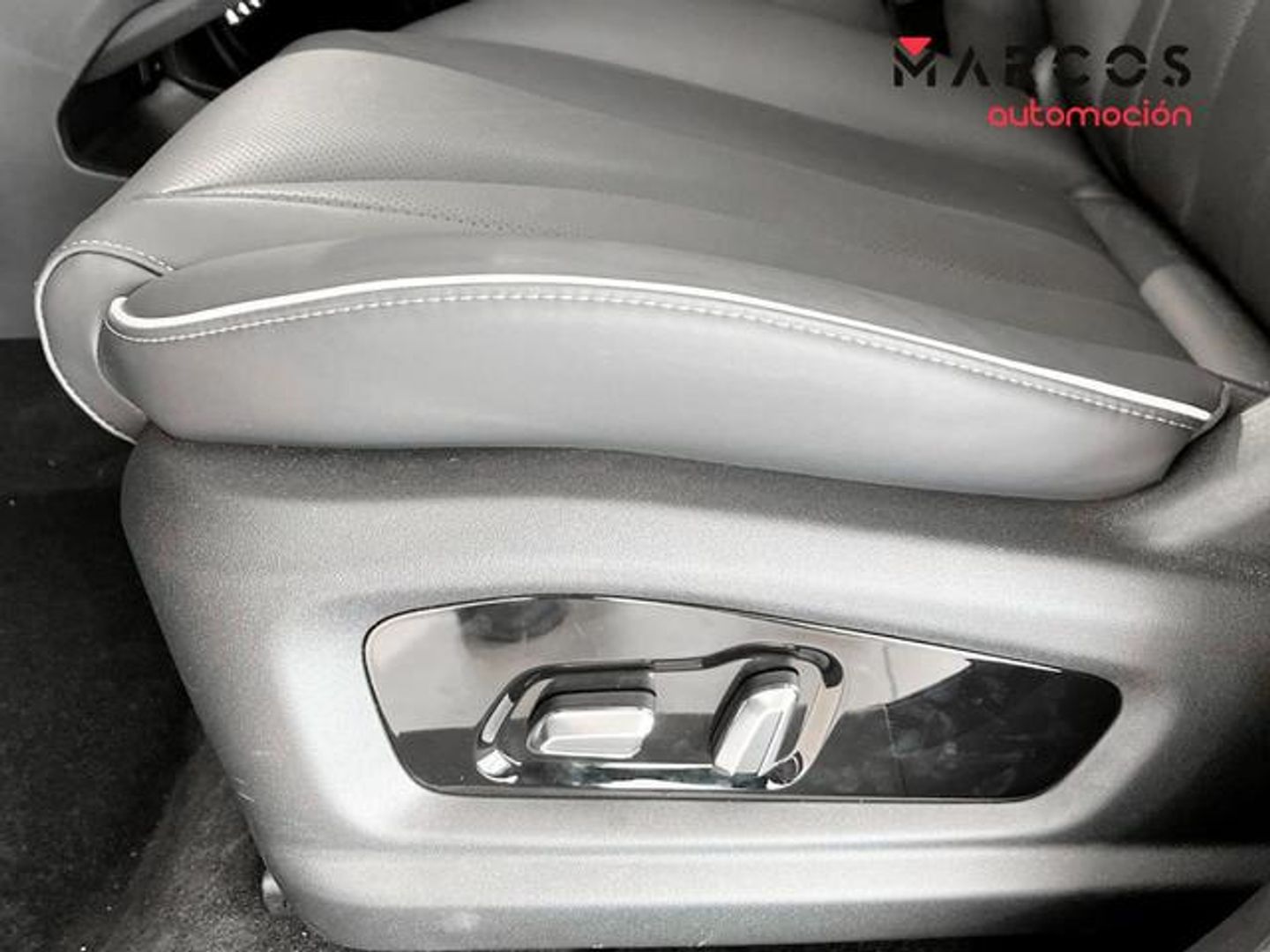 Ebro S700 1.6 TGDI Luxury 7 DCT 108 kW (147 CV)