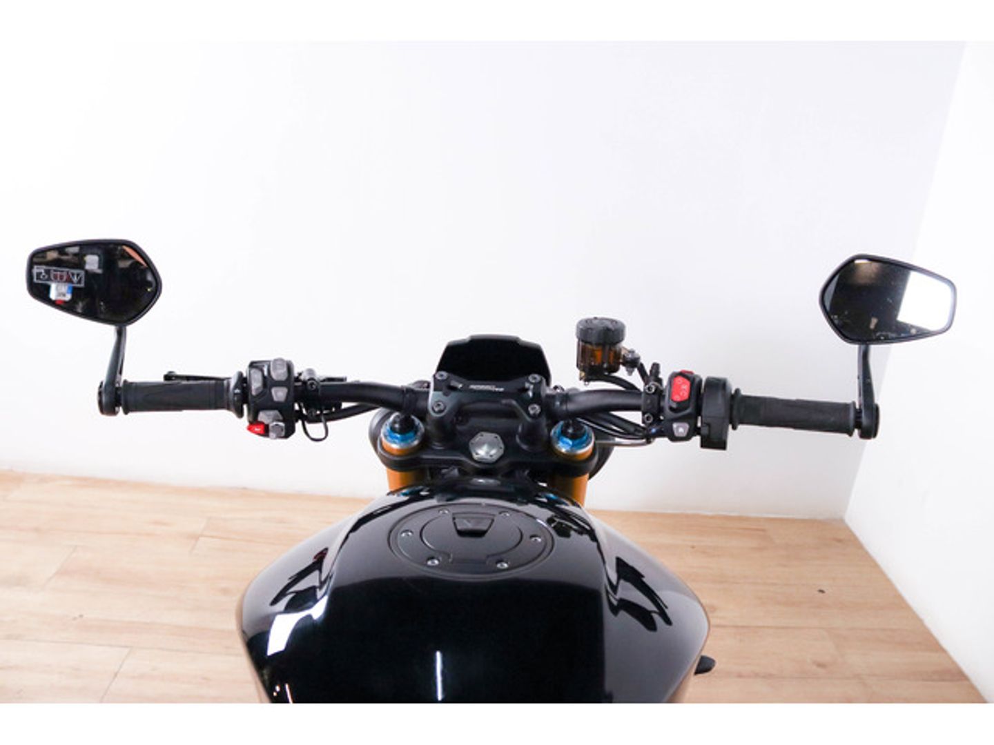 TRIUMPH SPEED TRIPLE  RS