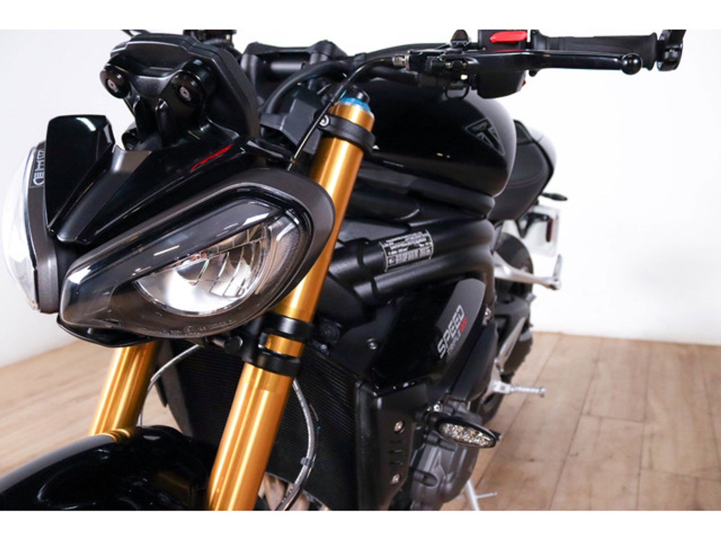 TRIUMPH SPEED TRIPLE  RS