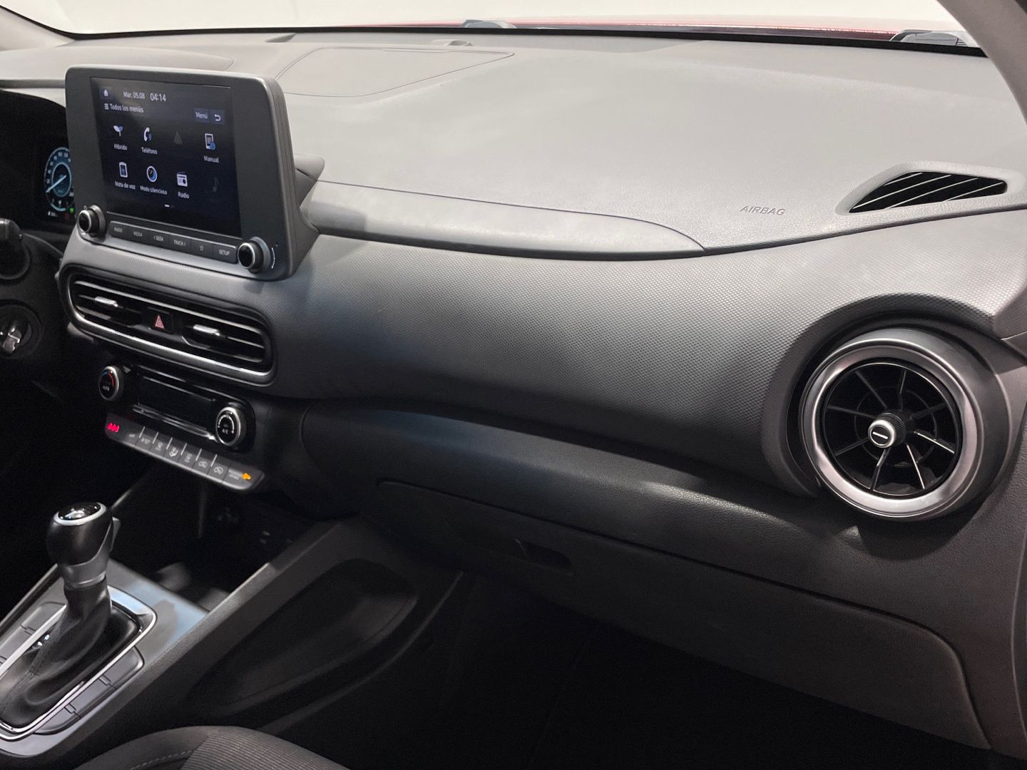 Hyundai Kona 1.6 GDI HEV Maxx DCT 104 kW (141 CV)