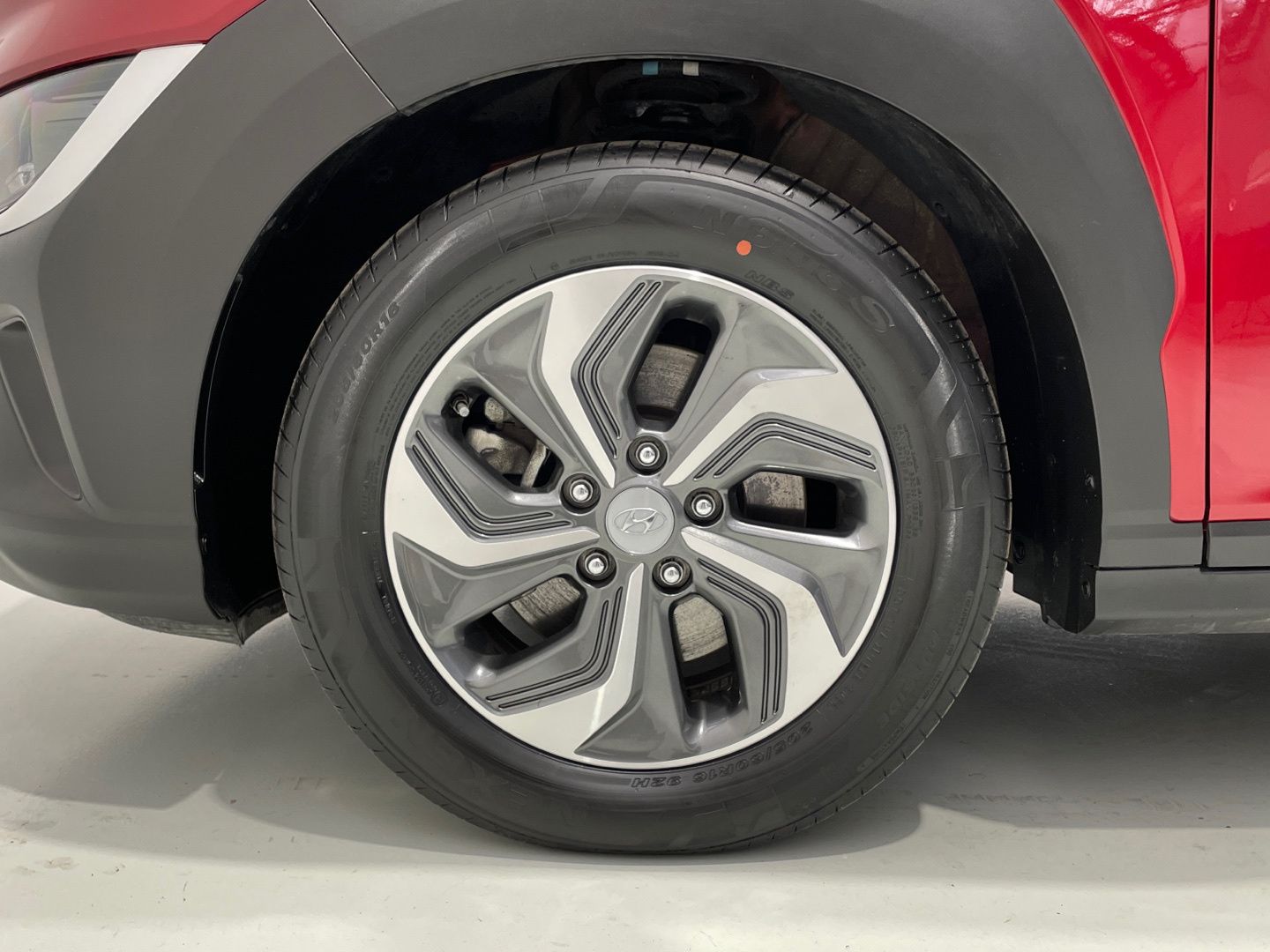 Hyundai Kona 1.6 GDI HEV Maxx DCT 104 kW (141 CV)