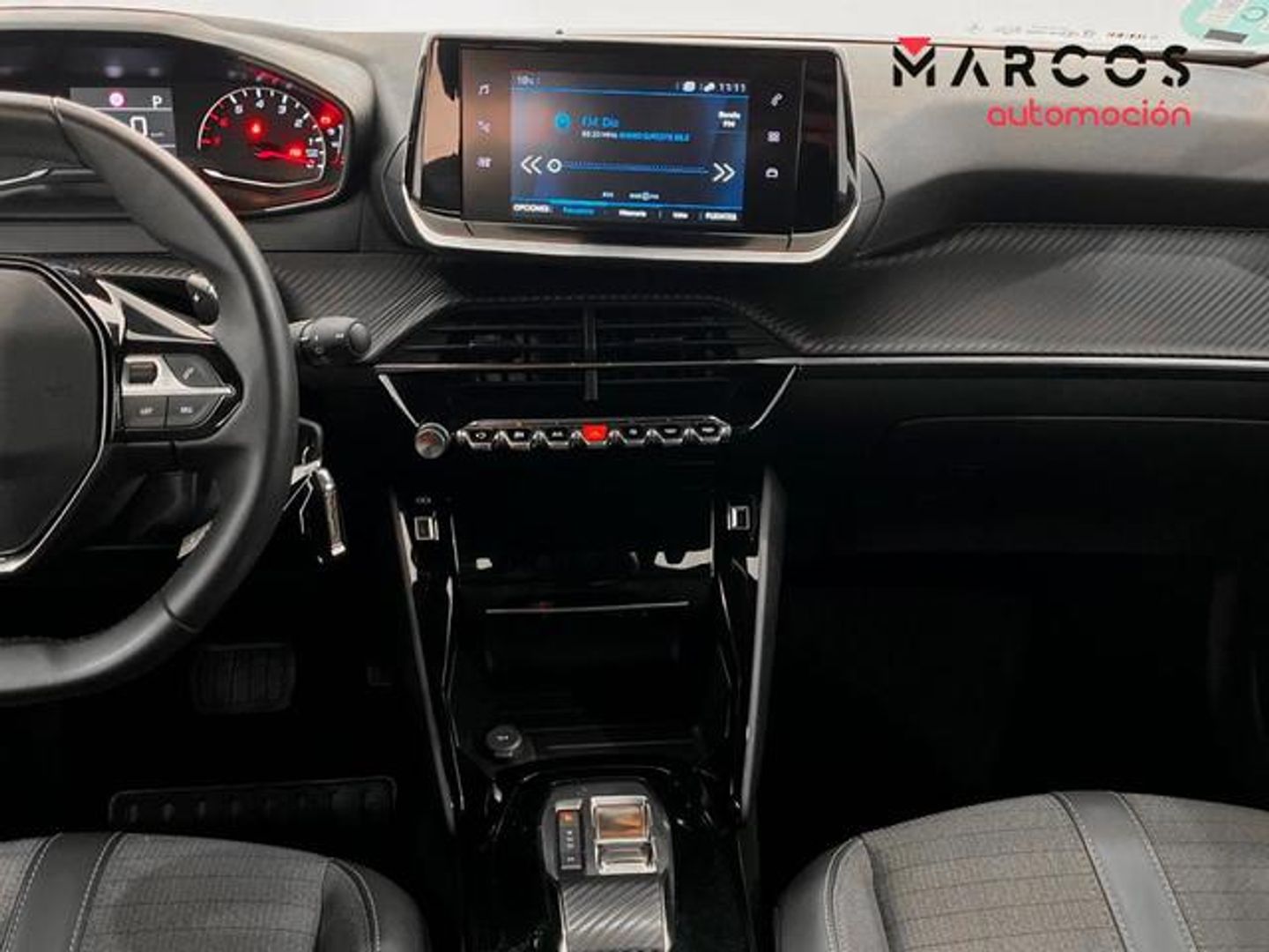 Peugeot 2008 PureTech 130 S&S Allure EAT8 96 kW (130 CV)