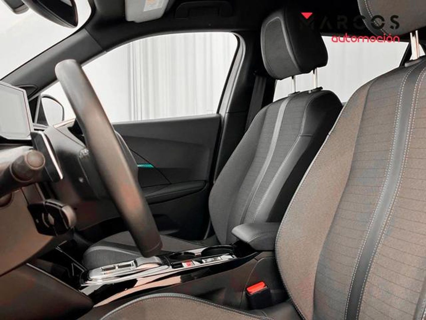 Peugeot 2008 PureTech 130 S&S Allure EAT8 96 kW (130 CV)