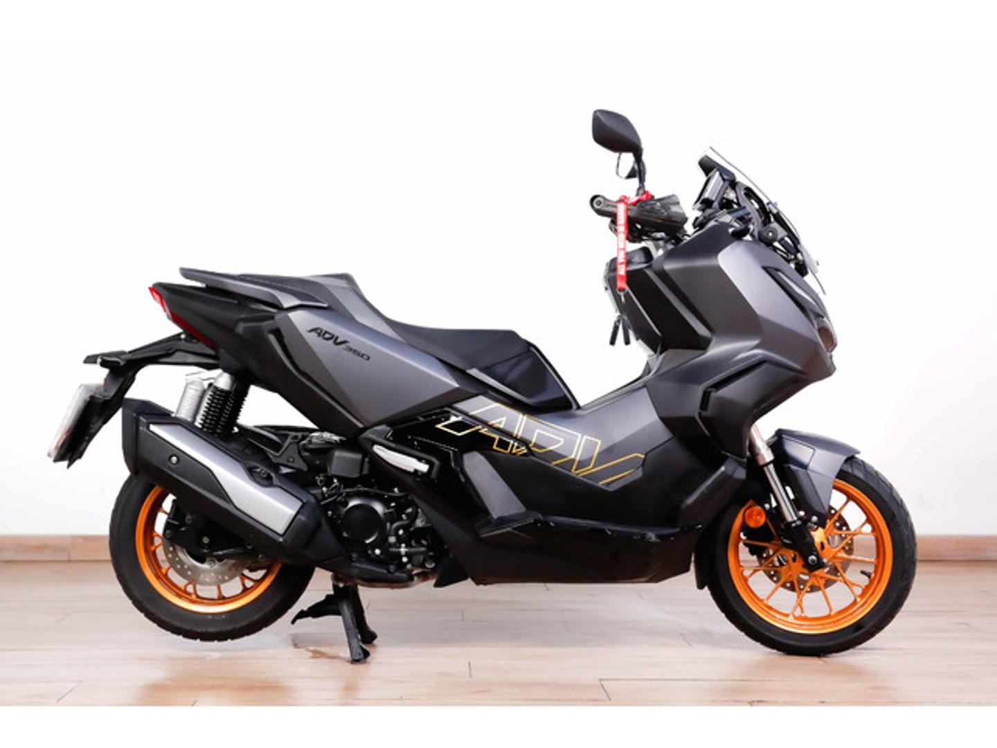 Honda ADV350 Gris Motorcycle