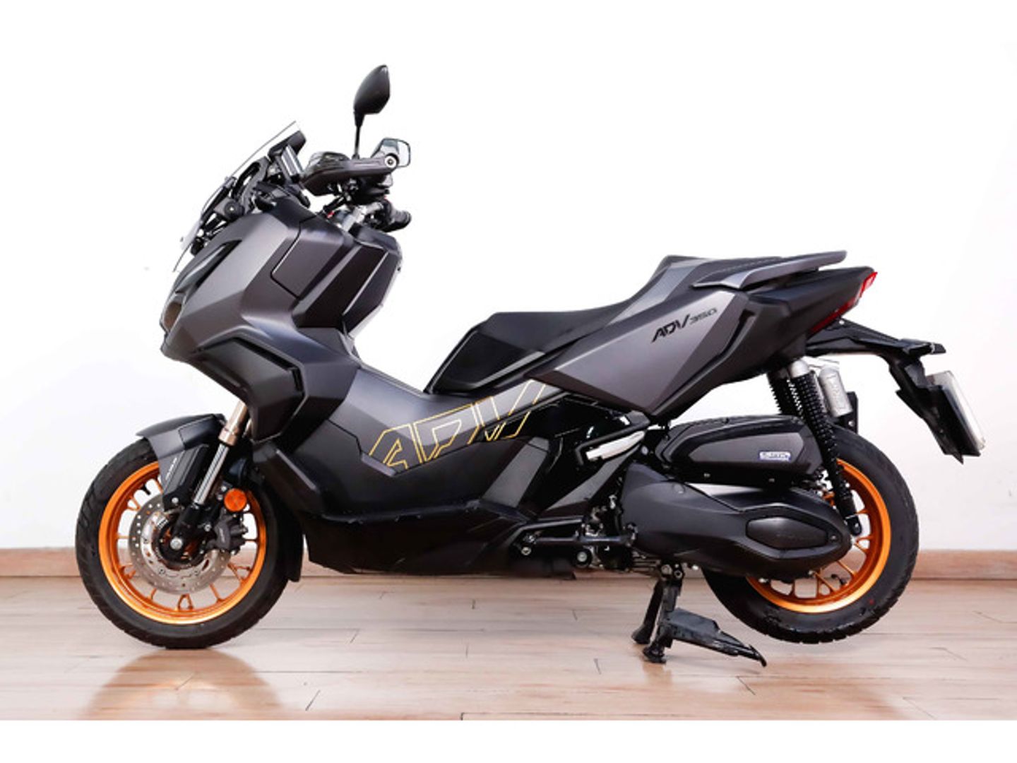 Honda ADV350