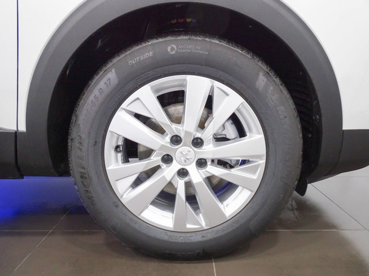 Peugeot 3008 PureTech 130 S&S Active Pack 96 kW (130 CV)