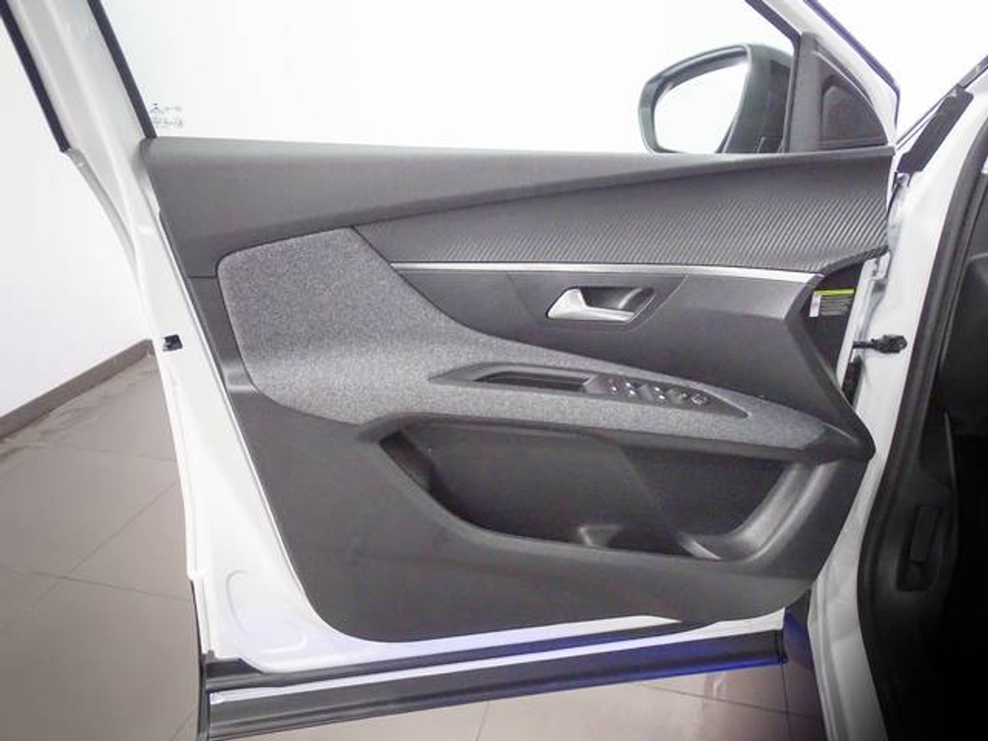 Peugeot 3008 PureTech 130 S&S Active Pack 96 kW (130 CV)