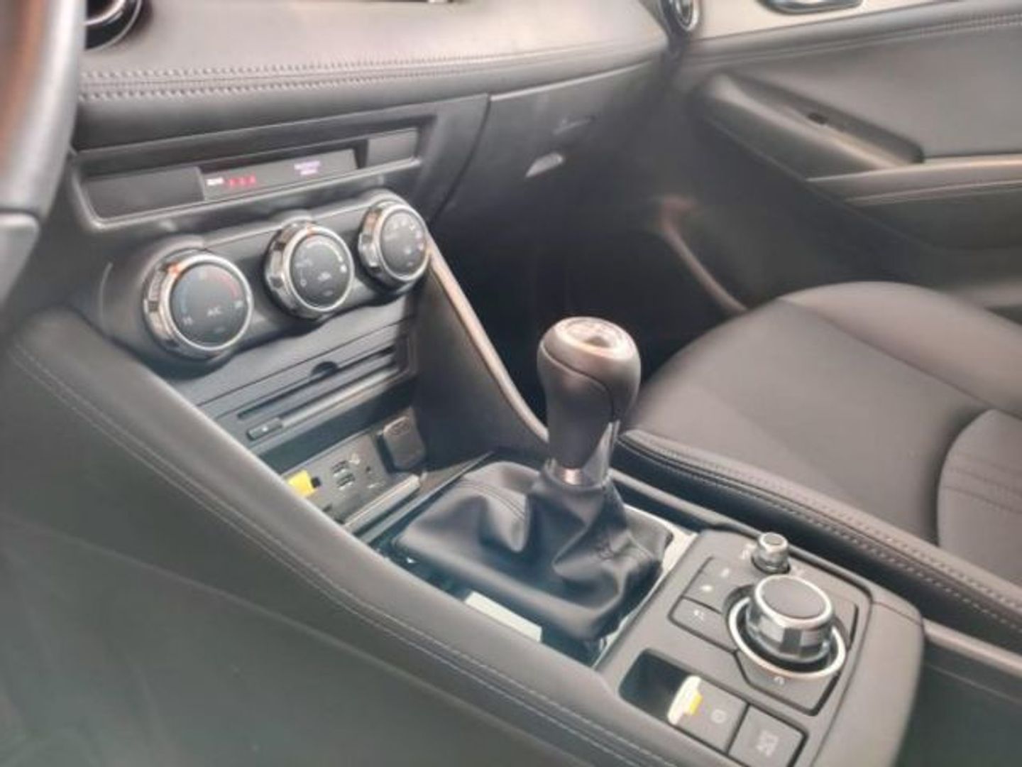 Mazda CX-3 2.0 G Zenith 2WD 89 kW (121 CV)
