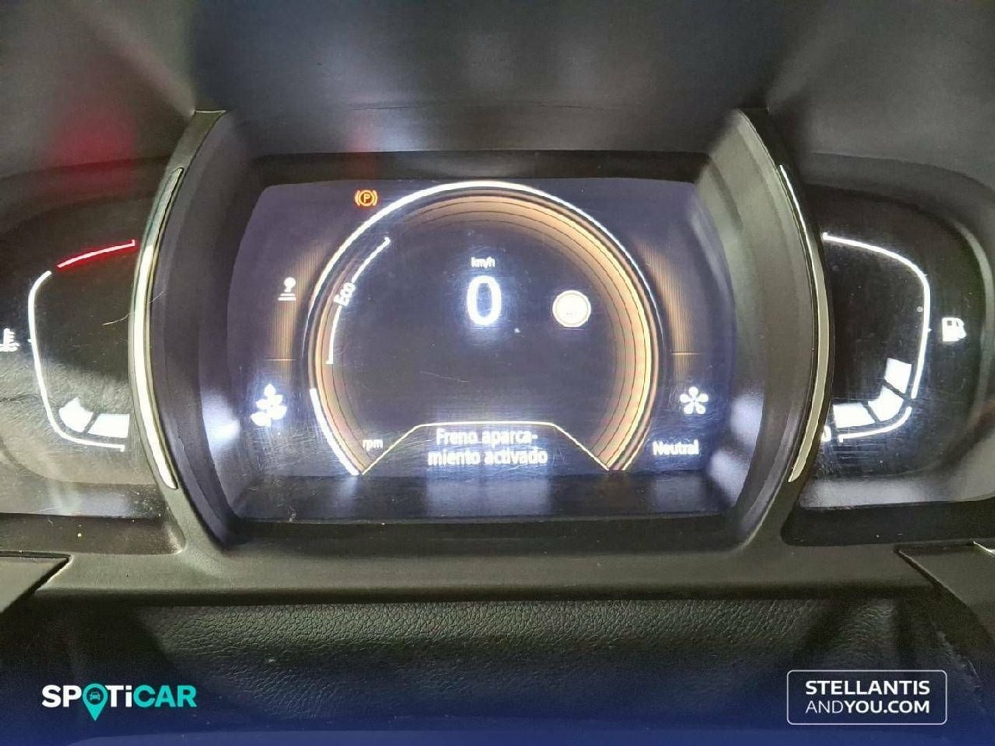 Renault Scenic Zen TCe 103 kW (140 CV) GPF