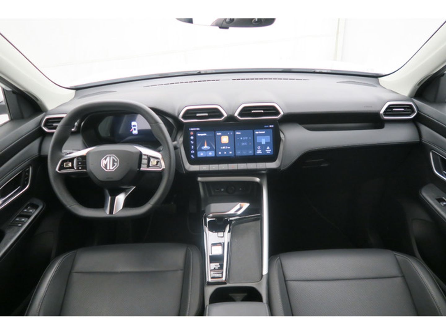 MG ZS 1.5 Hybrid Luxury 145 kW (197 CV)