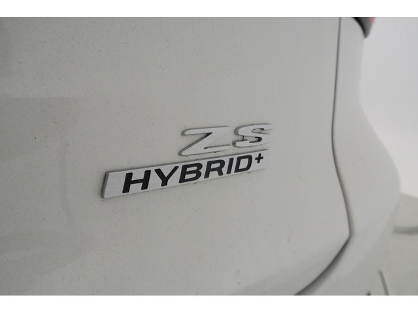 MG ZS 1.5 Hybrid Luxury 145 kW (197 CV)