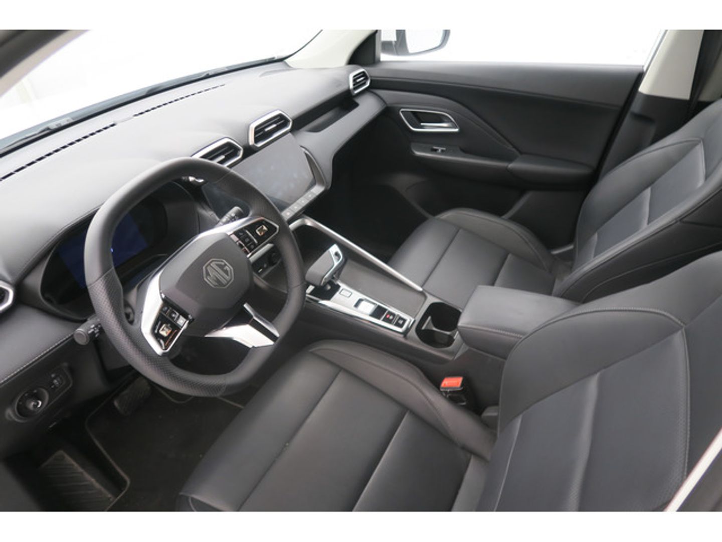 MG ZS 1.5 Hybrid Luxury 145 kW (197 CV)