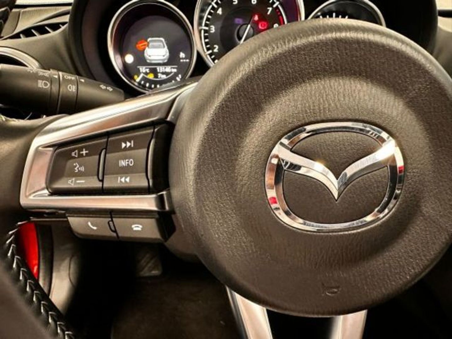 Mazda MX-5 2.0 SKY-G Exclusive-Line 135 kW (184 CV)