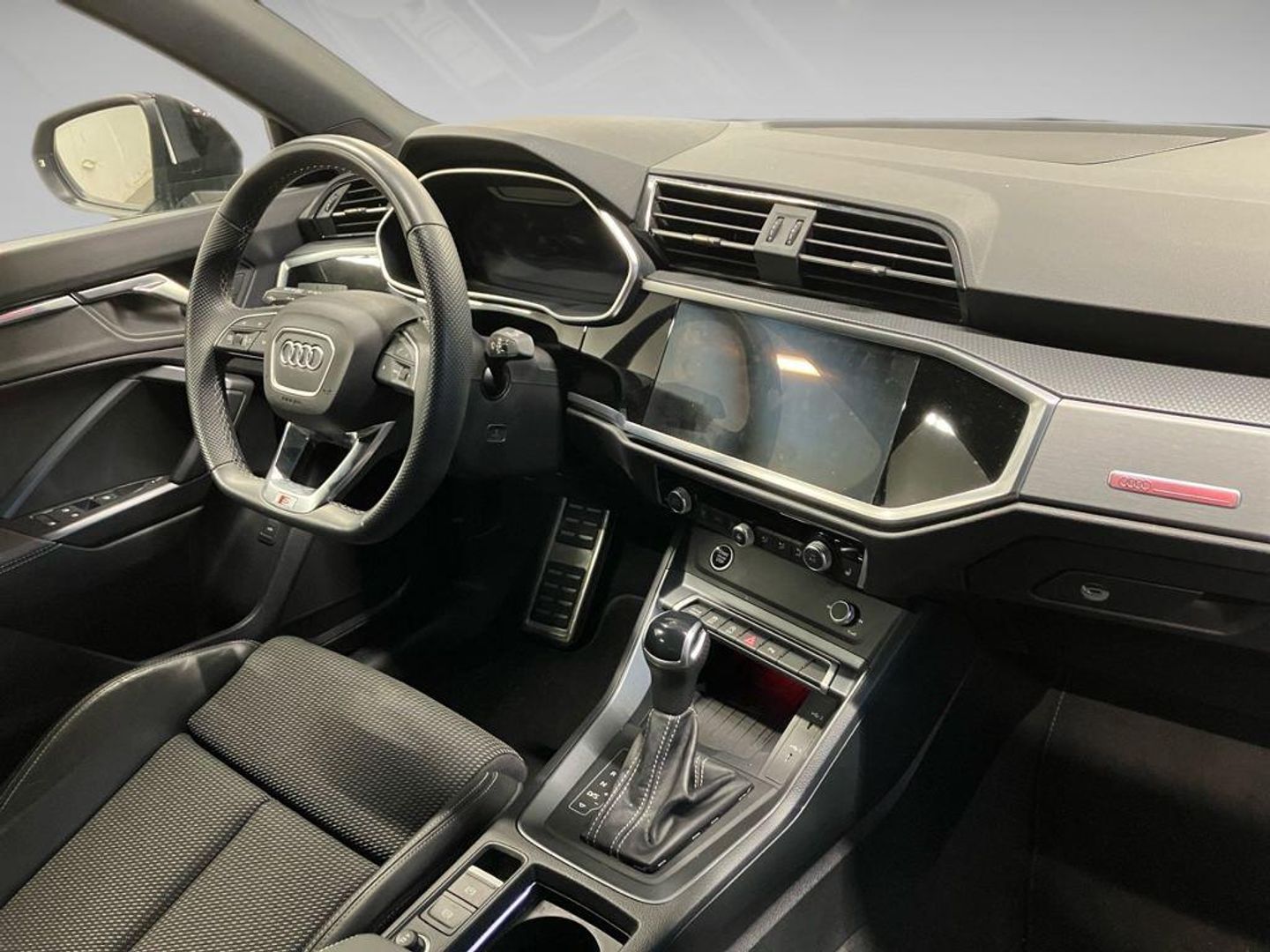 Audi Q3 S line 35 TFSI 110 kW (150 CV) S tronic