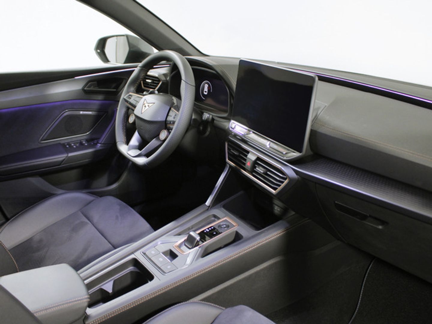 CUPRA Leon Sportstourer 1.5 eTSI Launch Edition DSG 110 kW (150 CV)