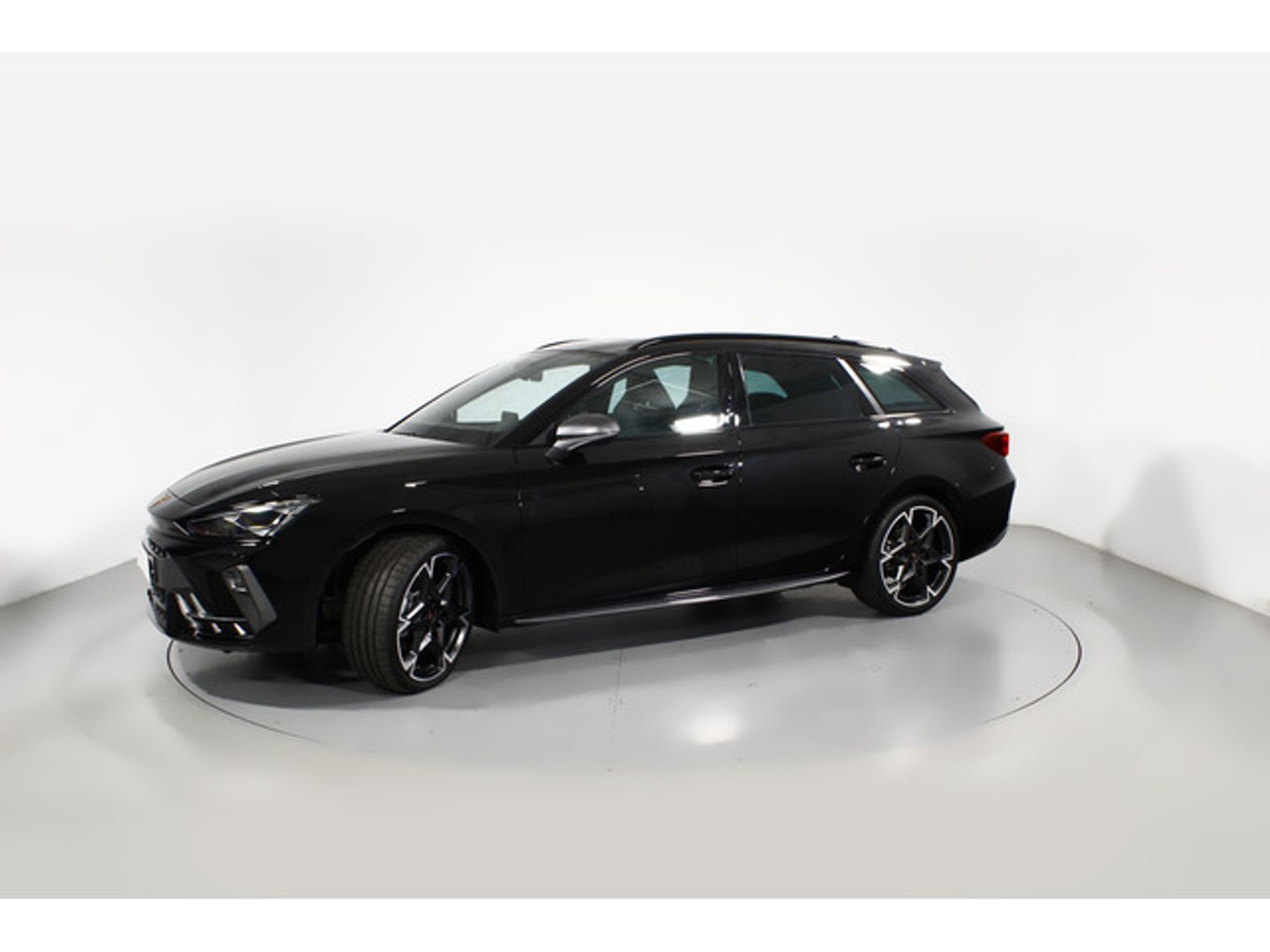 CUPRA Leon Sportstourer 1.5 eTSI Launch Edition DSG 110 kW (150 CV)