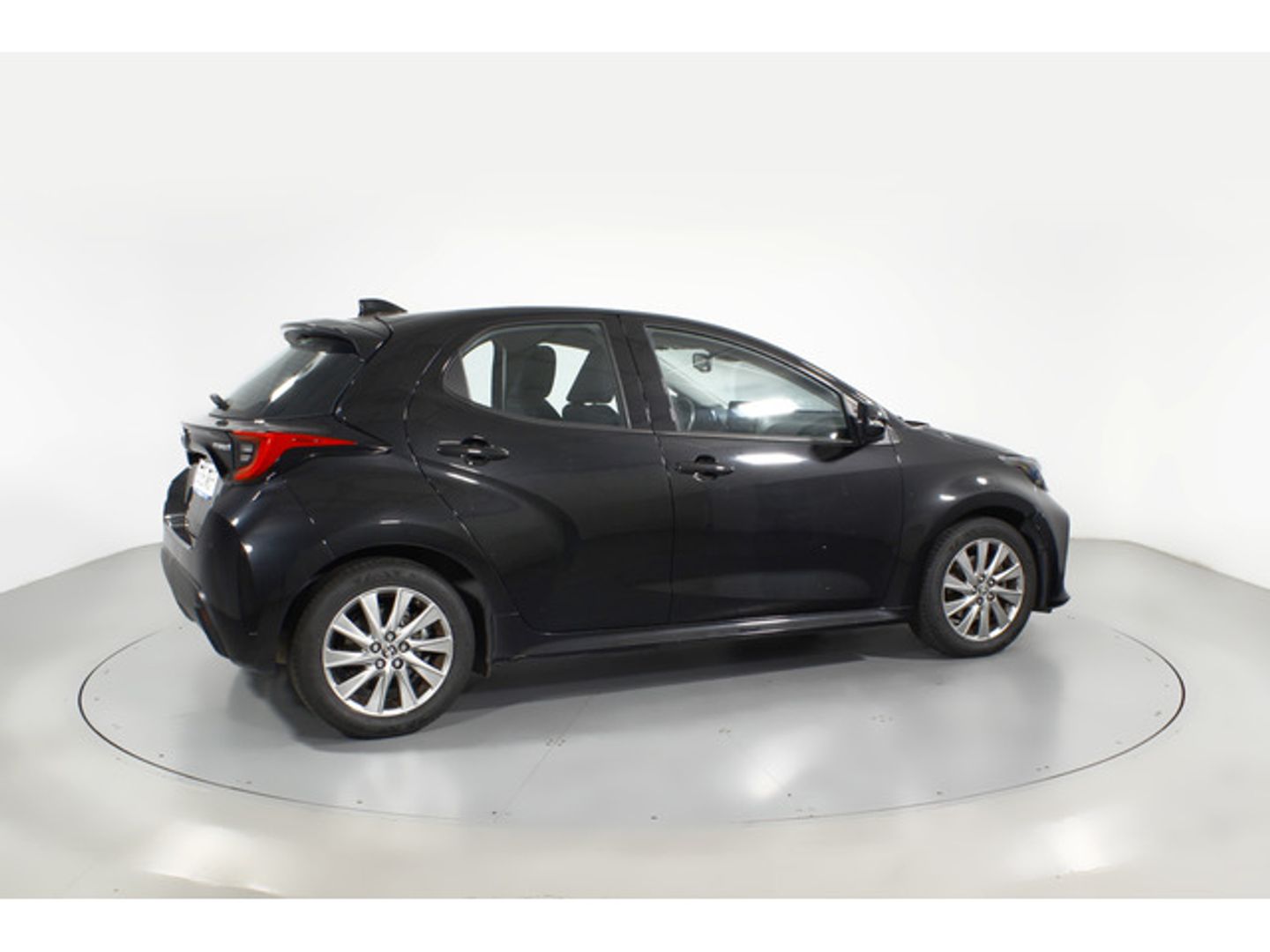 Toyota Yaris 120H Active Tech 85 kW (116 CV)