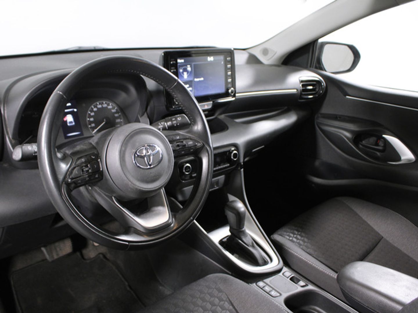Toyota Yaris 120H Active Tech 85 kW (116 CV)