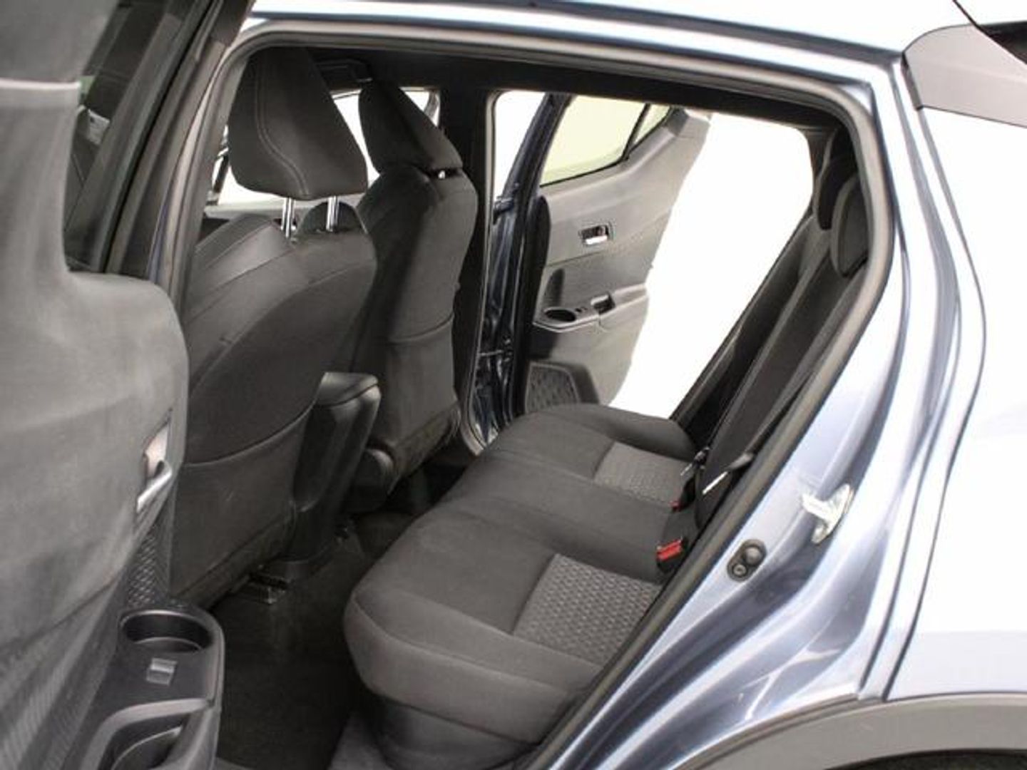 Toyota C-HR 1.8 125H Advance 90 kW (122 CV)
