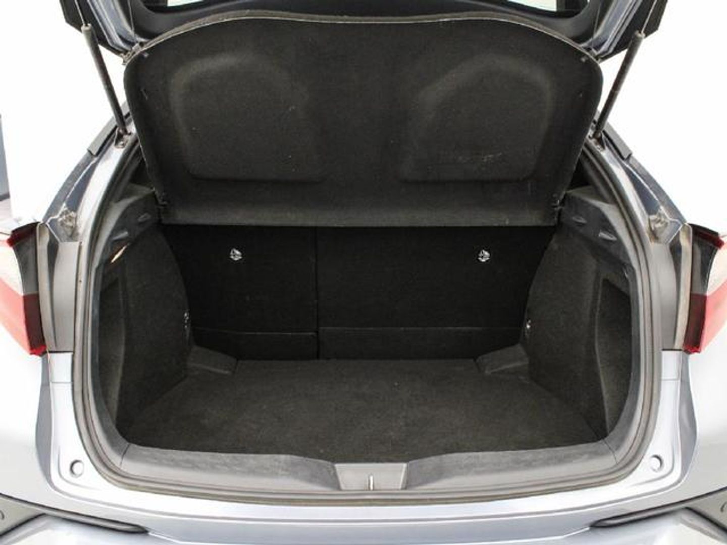 Toyota C-HR 1.8 125H Advance 90 kW (122 CV)