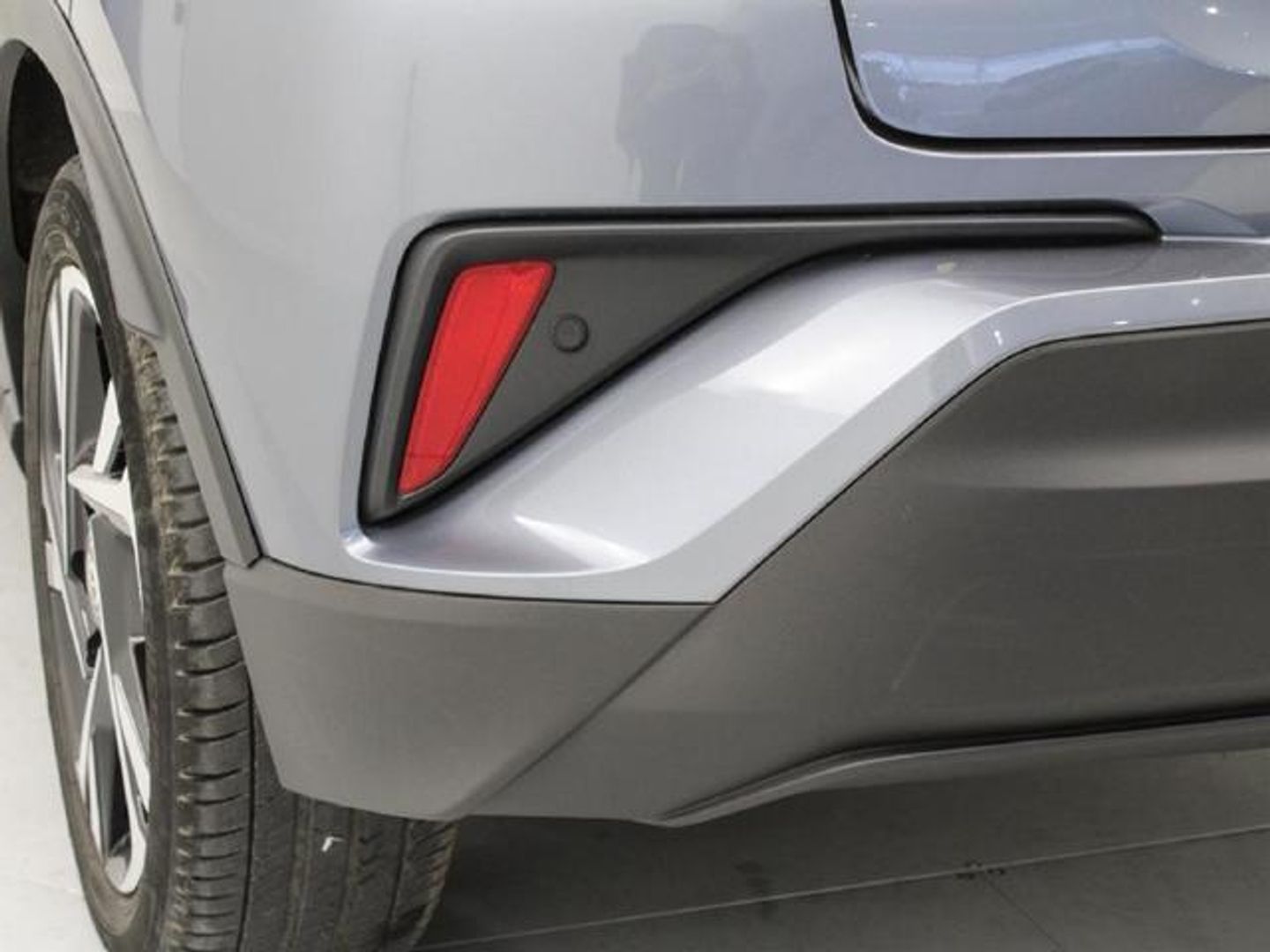 Toyota C-HR 1.8 125H Advance 90 kW (122 CV)