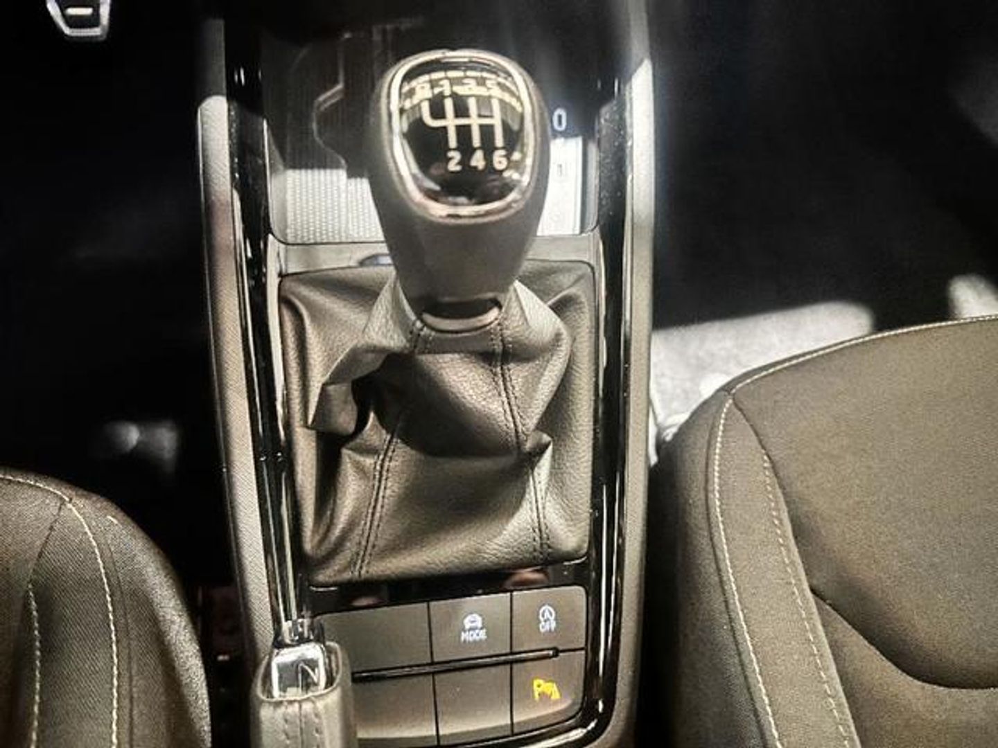 Skoda Kamiq 1.5 TSI Design 110 kW (150 CV)